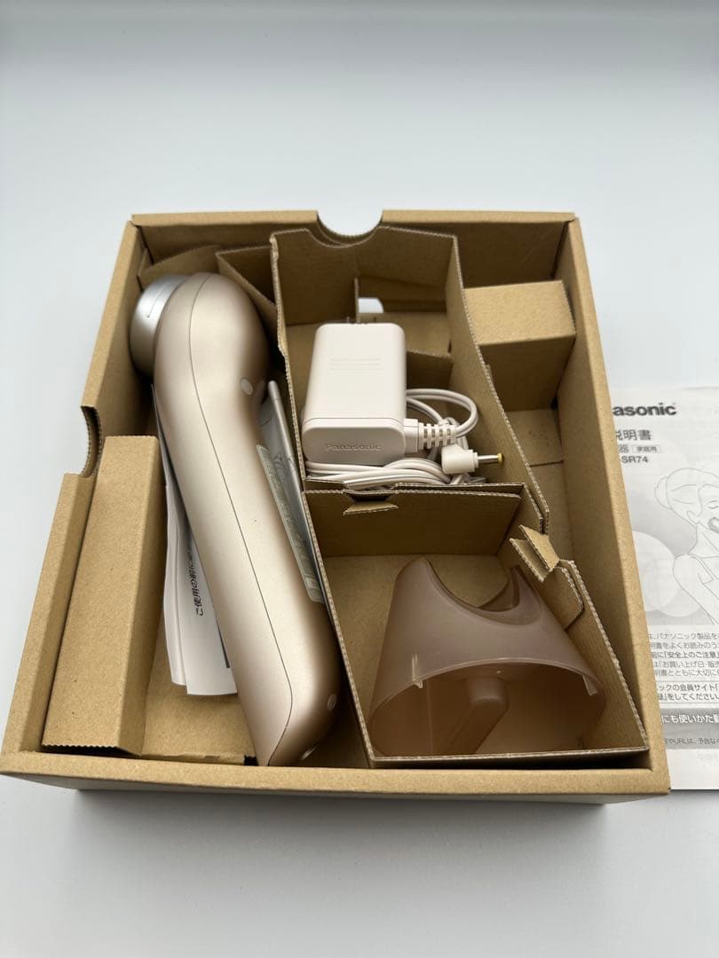 【極美品/箱付】Panasonic RF美顔器 EH-SR74 2021年製