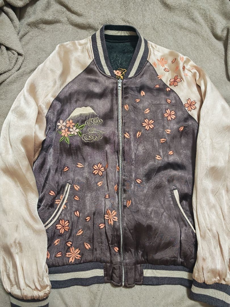 百花繚乱 スカジャン 日本限定　レーヨン 桜刺繍 unisex