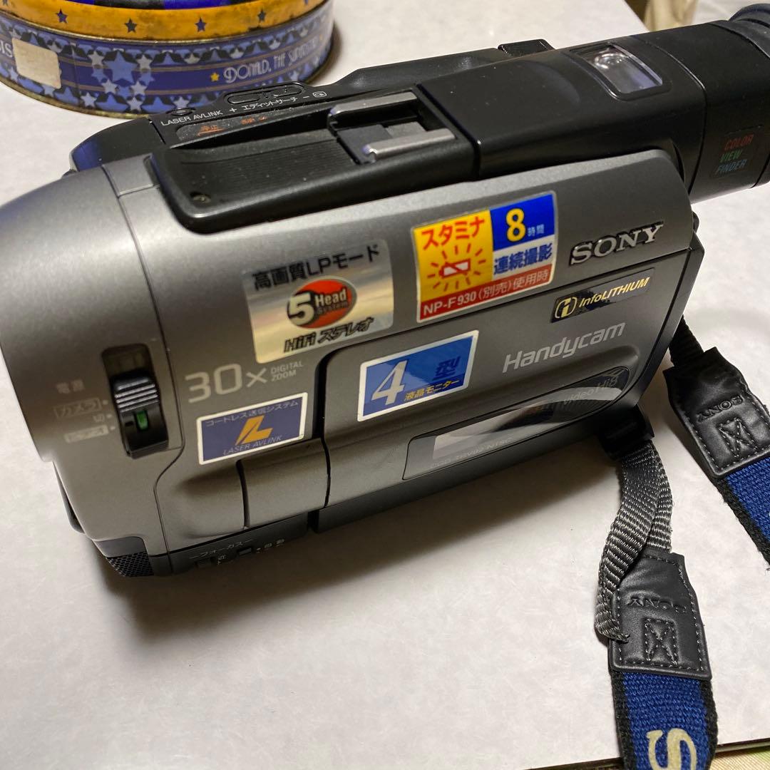 訳あり　SONY VideoHi8 Handycam CCD-TRV92 ②