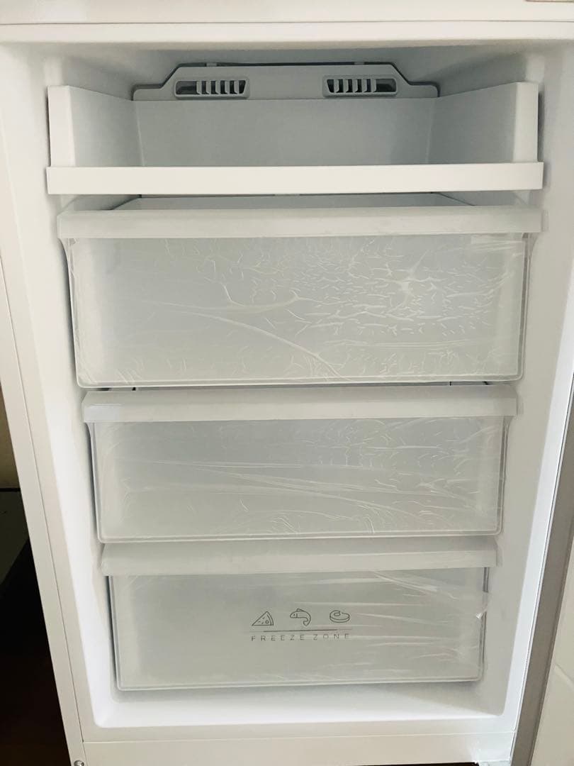 2024年製 ニトリ 高年式・高品質274L 2ドア冷蔵庫 NR-274L