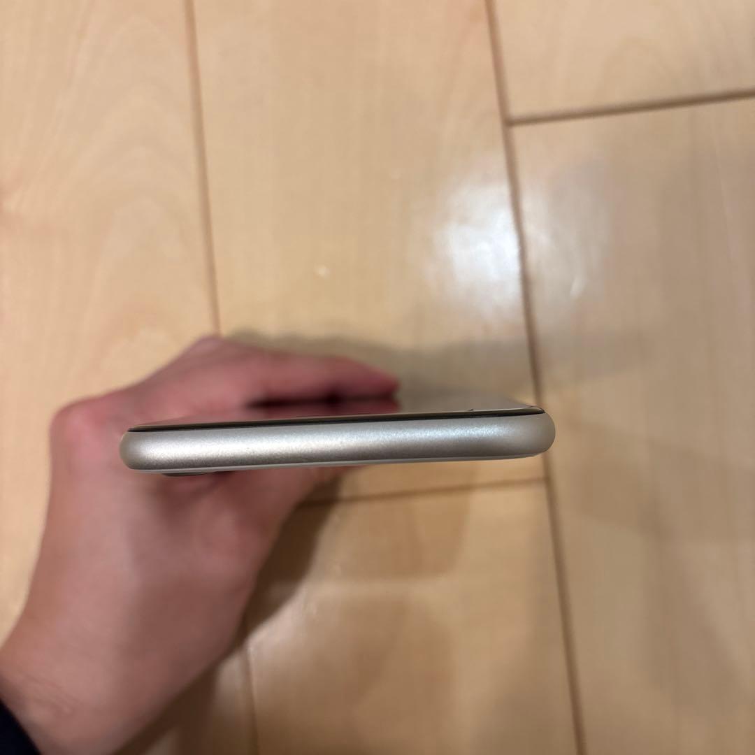 r*）様 SIMフリー iPhone SE3 256GB 第3世代