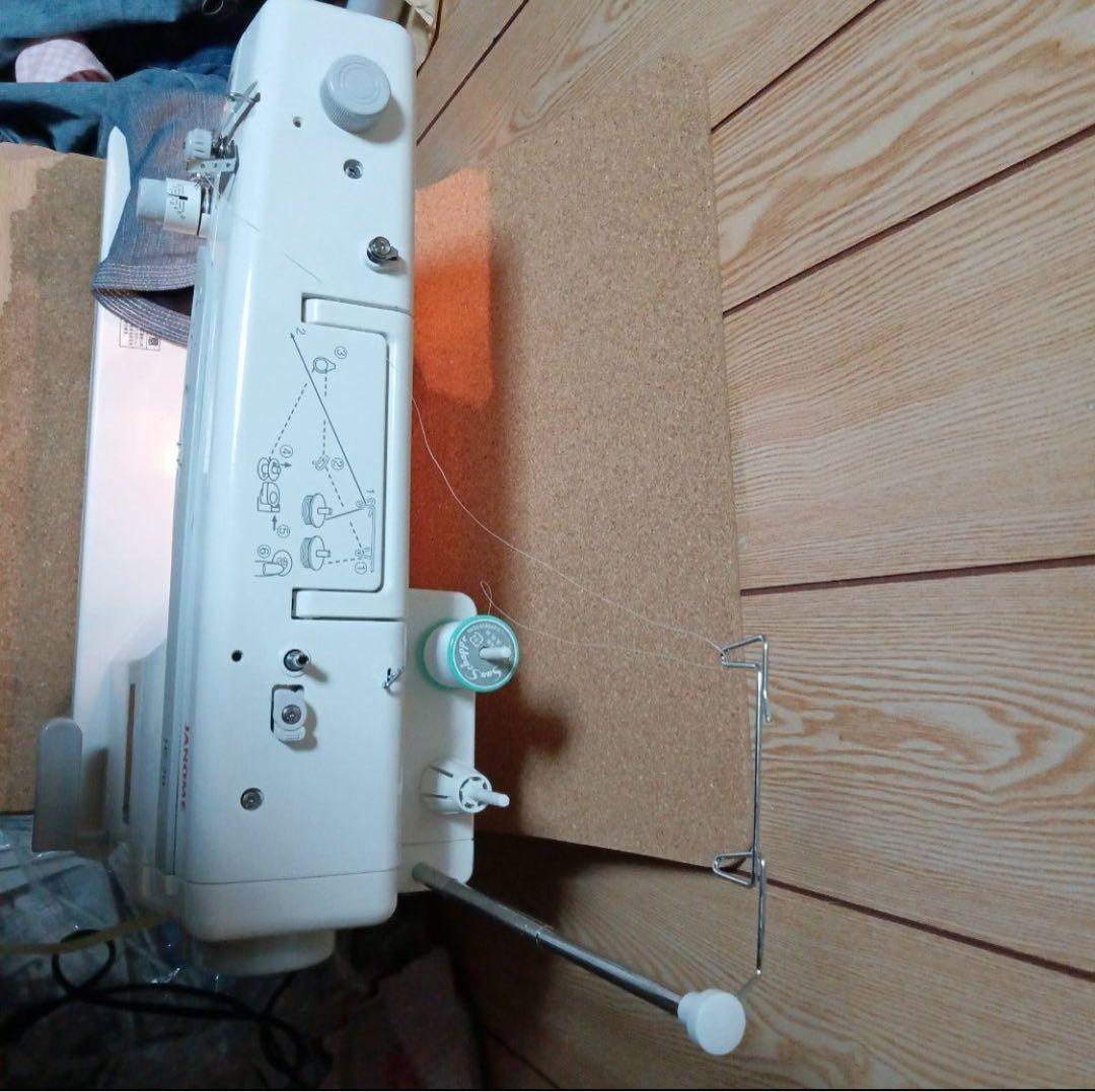 テーブル込み価格です！ジャノメ職業用ミシンHＳ−70