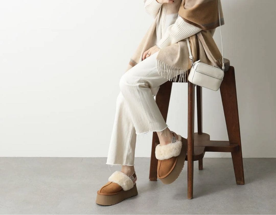 【正規品】UGGFUNKETTE ファンケット　25cm厚底　チェスナット　アグ