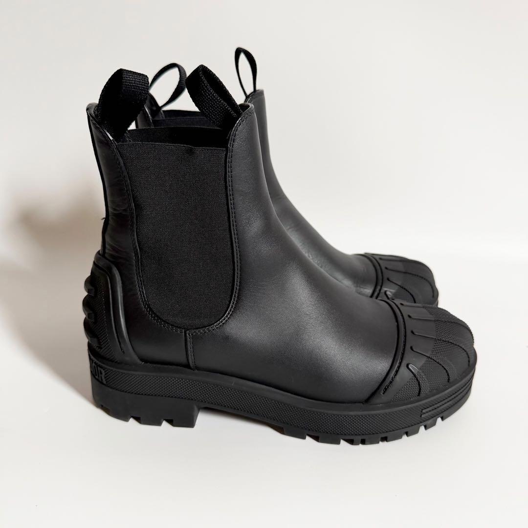 未使用級　ロゴ　厚底　DIOR チェルシーブーツ　サイドゴア　オールレザー