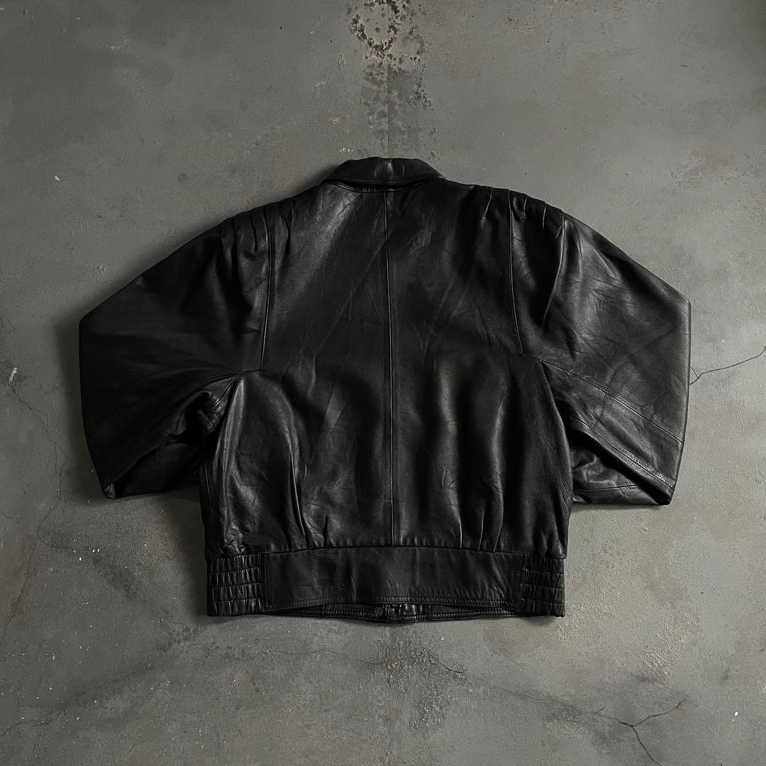 A-2“paris diffusion“本革“短丈“bomber jacket
