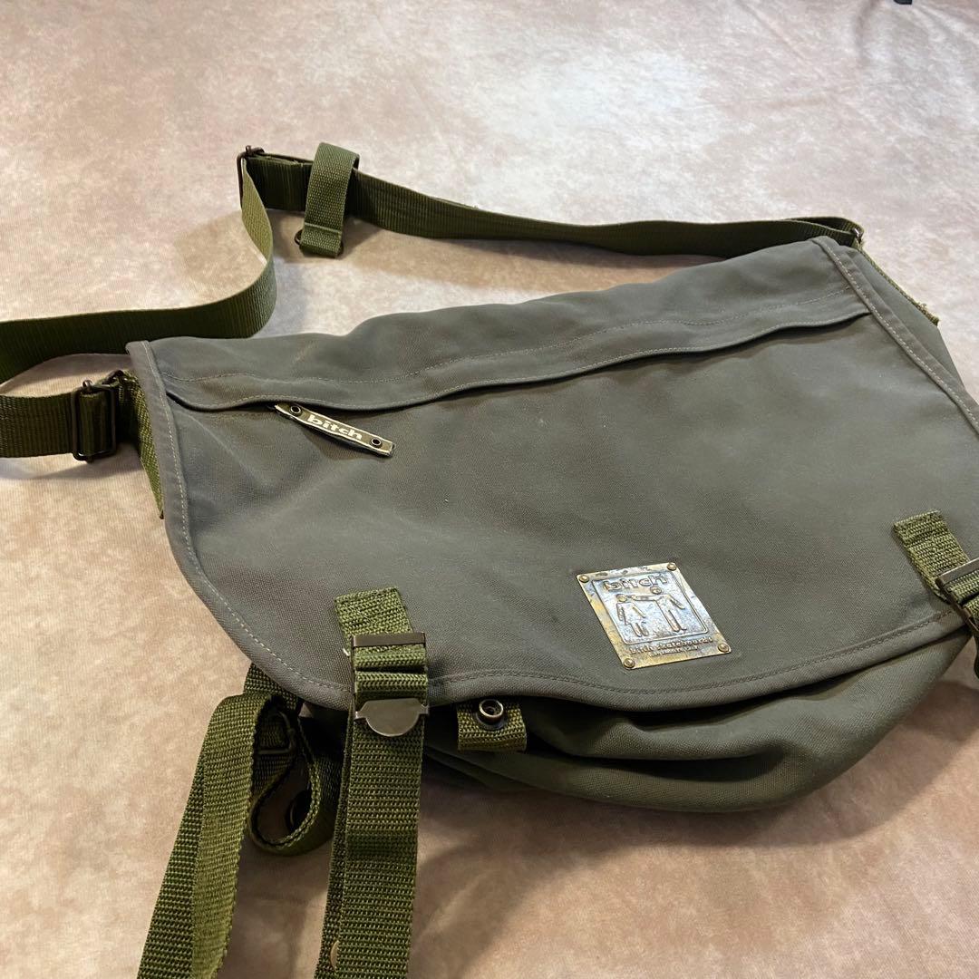 90s bitch skateboards メッセンジャーバッグ ショルダー