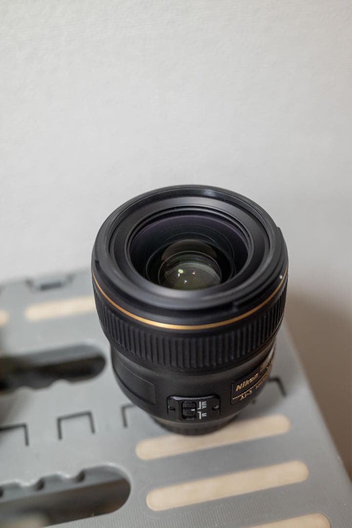 Nikon AF-S NIKKOR 35mm f/1.4G 単焦点　ニコン