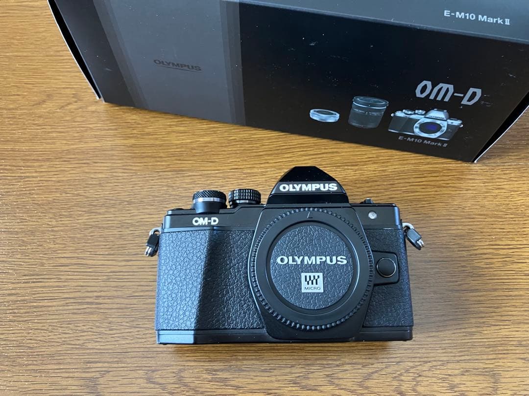 OLYMPUS OM-D E-M10 Mark II ボディ ブラック　ジャンク