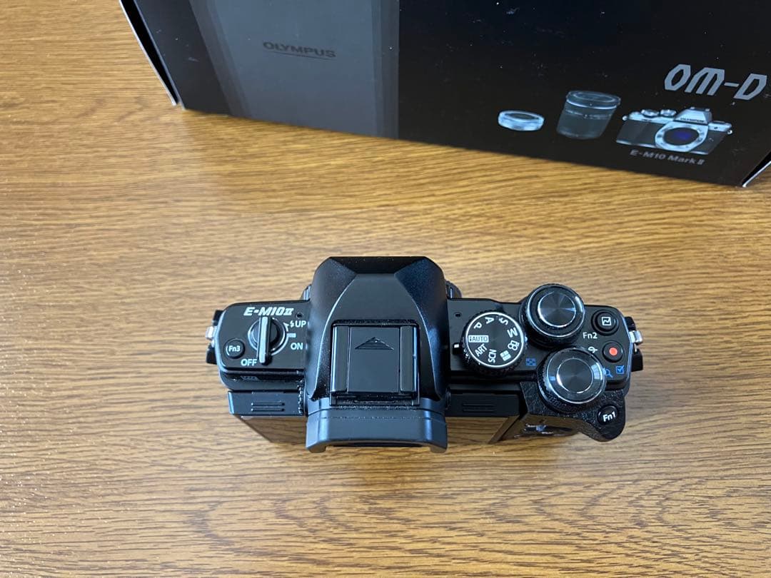 OLYMPUS OM-D E-M10 Mark II ボディ ブラック　ジャンク