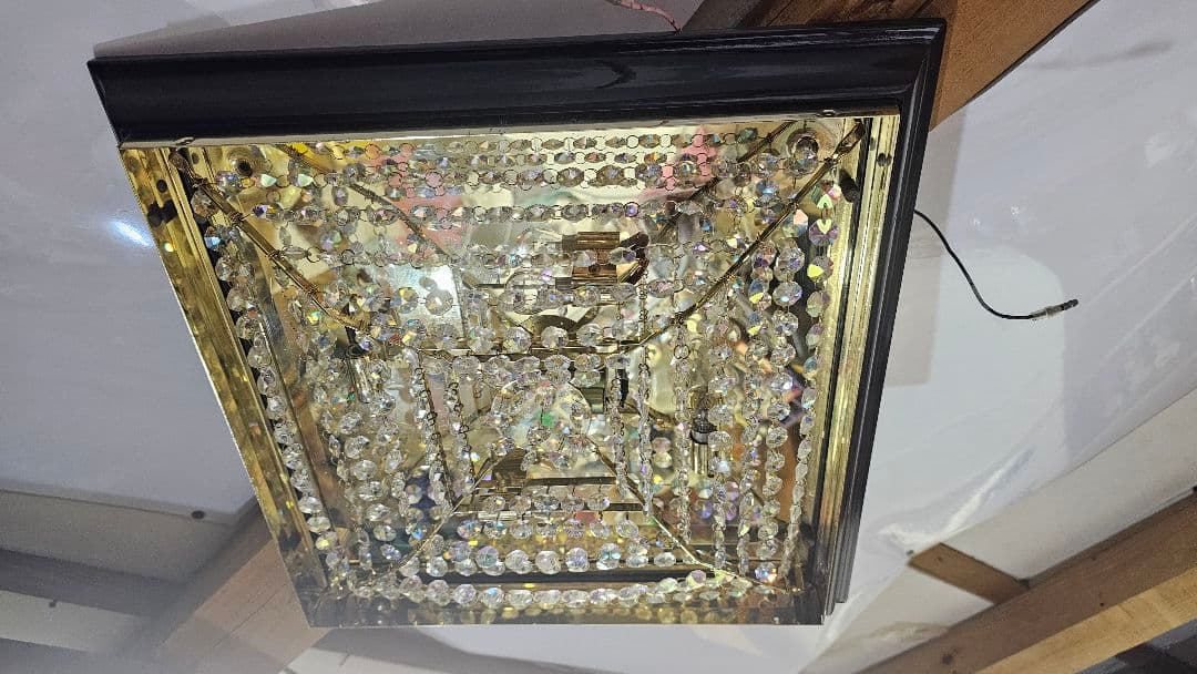 サ*吉様 シャンデリア オーロラビーズ デコトラ アートトラック