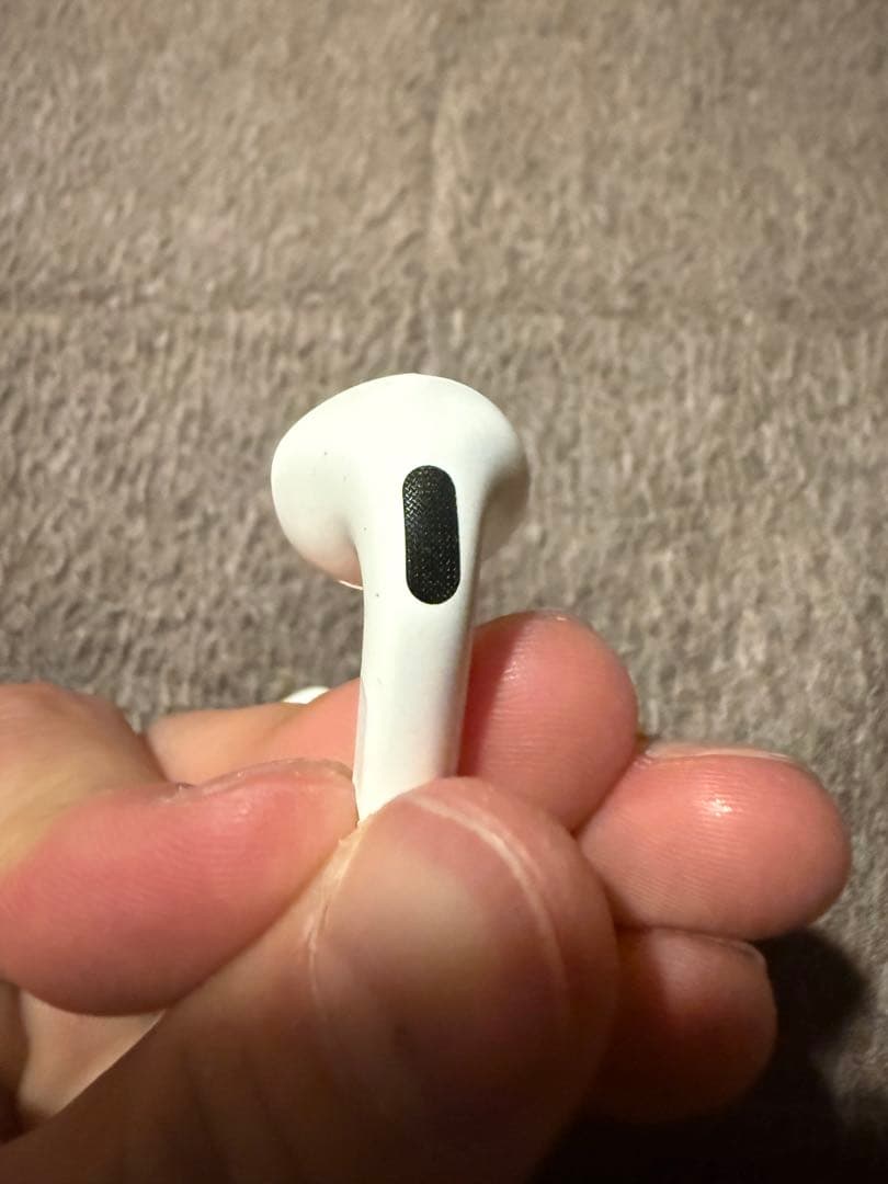 AirPods 第4世代　左右　ノイキャンなし