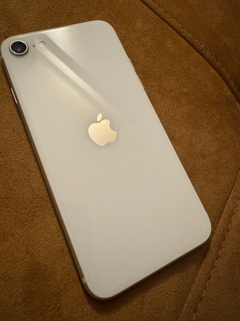 iPhone SE 第2世代 White 本体 64GB SIMフリー