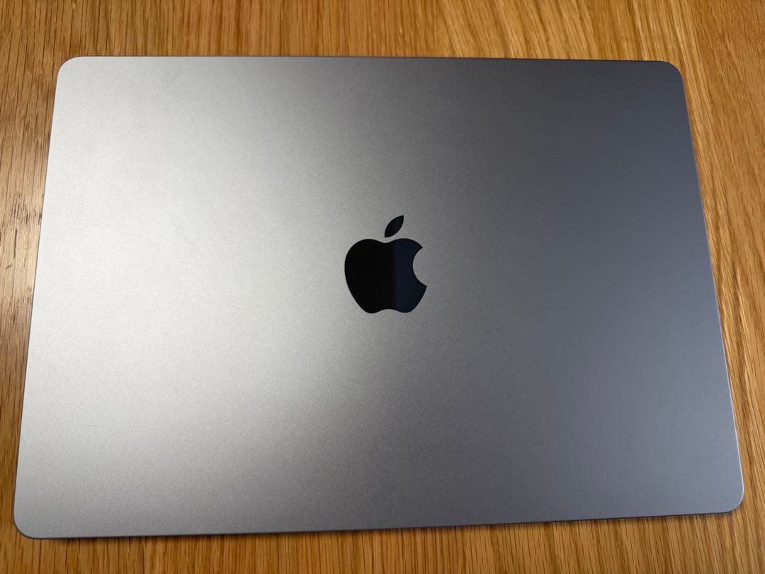 MacBook Air M2 8GB/256GB 13インチ スペースグレイ