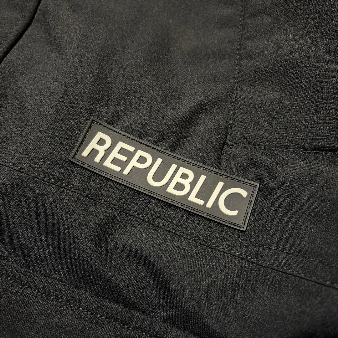 スノーボード REPUBLIC&CO NAUGHTY MOUNTAIN PARKA Black