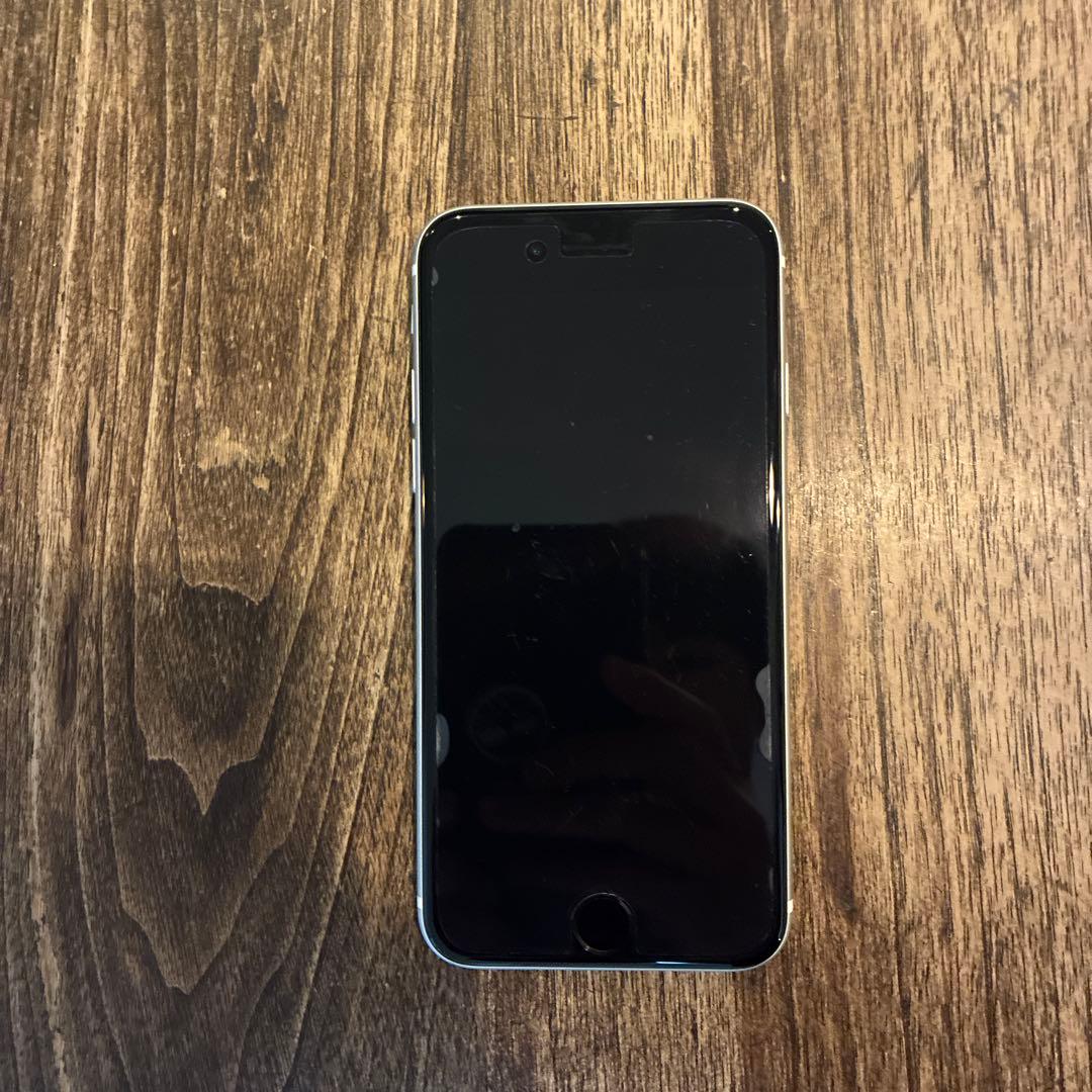 iPhone SE 美品　値段交渉あり