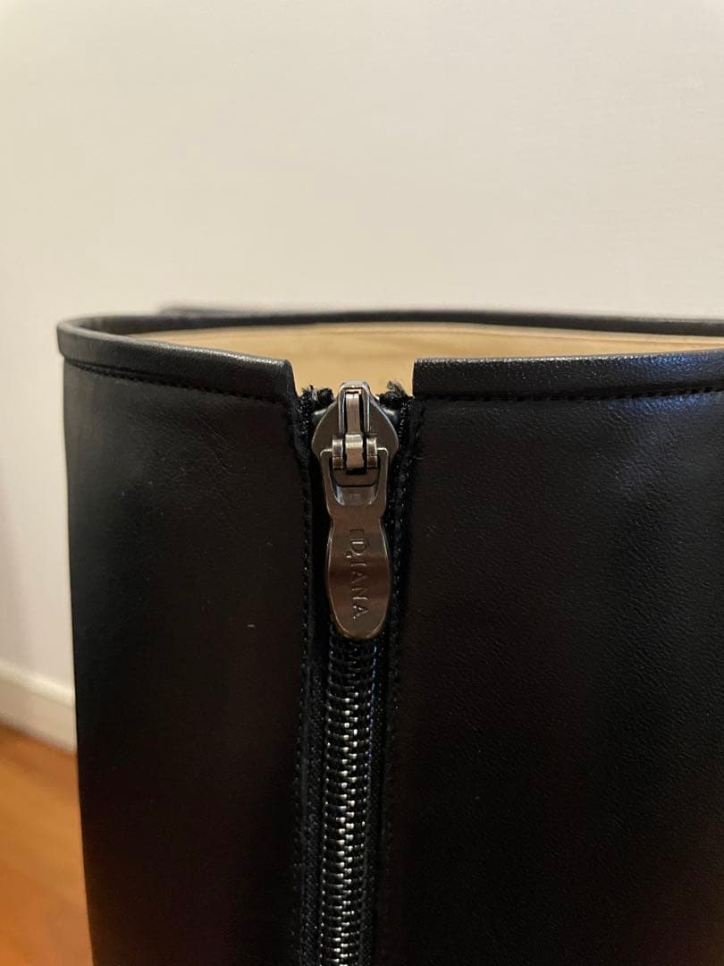 DIANA 履き心地にもこだわった！スクエアトゥロングブーツ ブラック 23cm