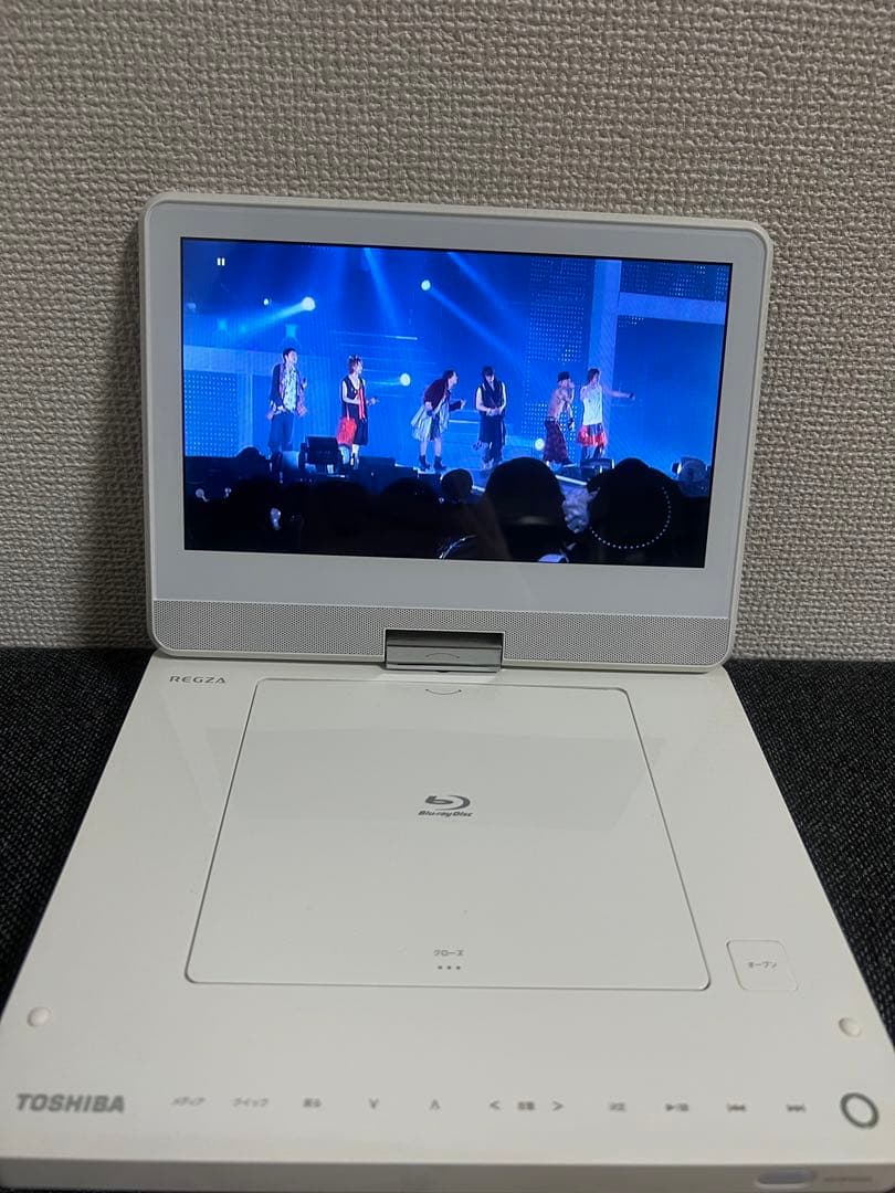 【早い者勝ちセール】TOSHIBA REGZA ポータブルブルーレイプレーヤー