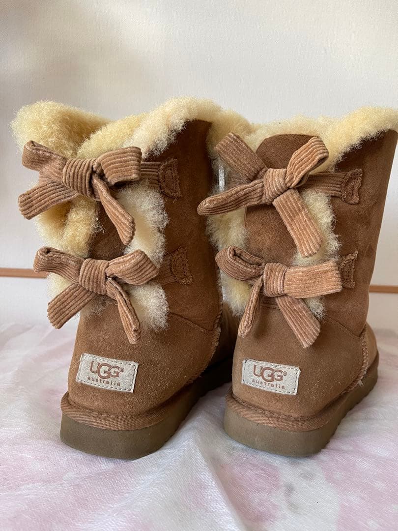 UGG★ムートンブーツ★コーデュロイリボン