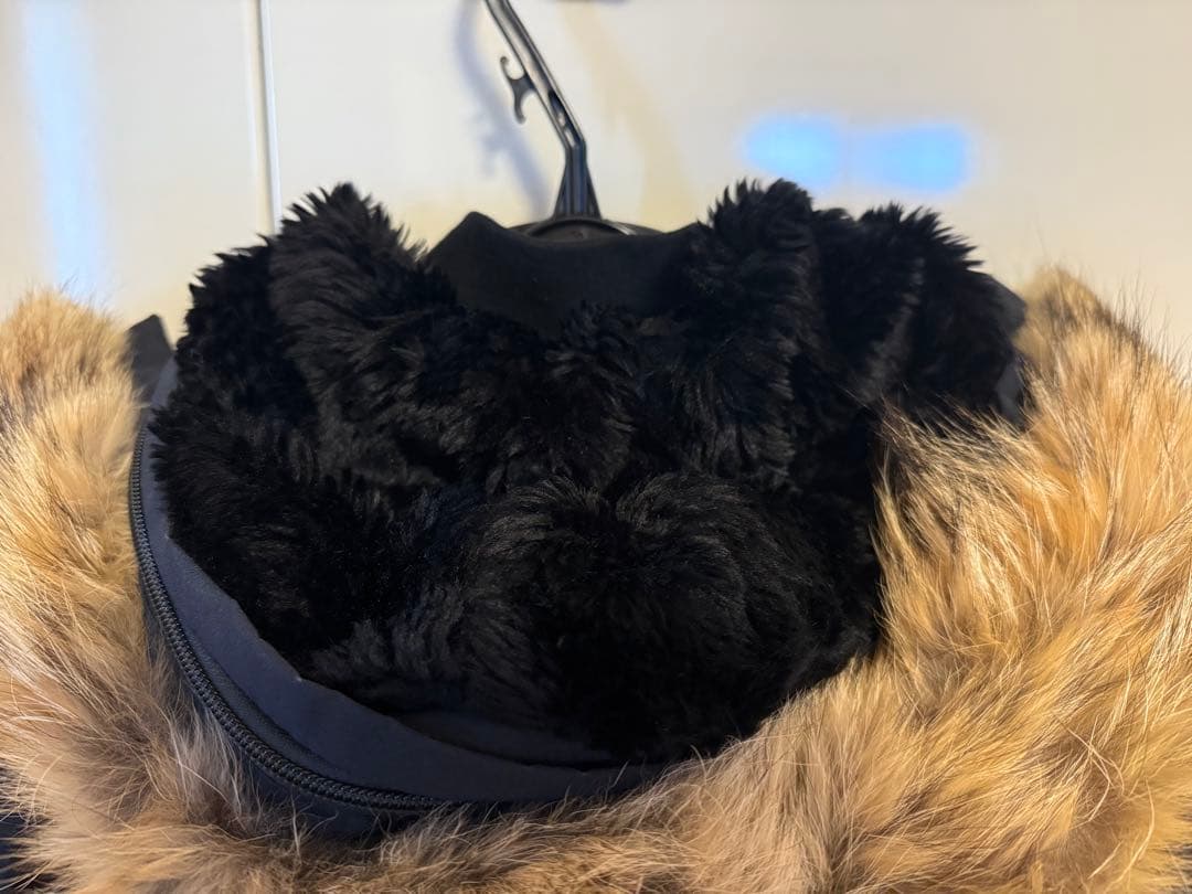 きらり　カナダグース　レディースダウンジャケット ファー付き