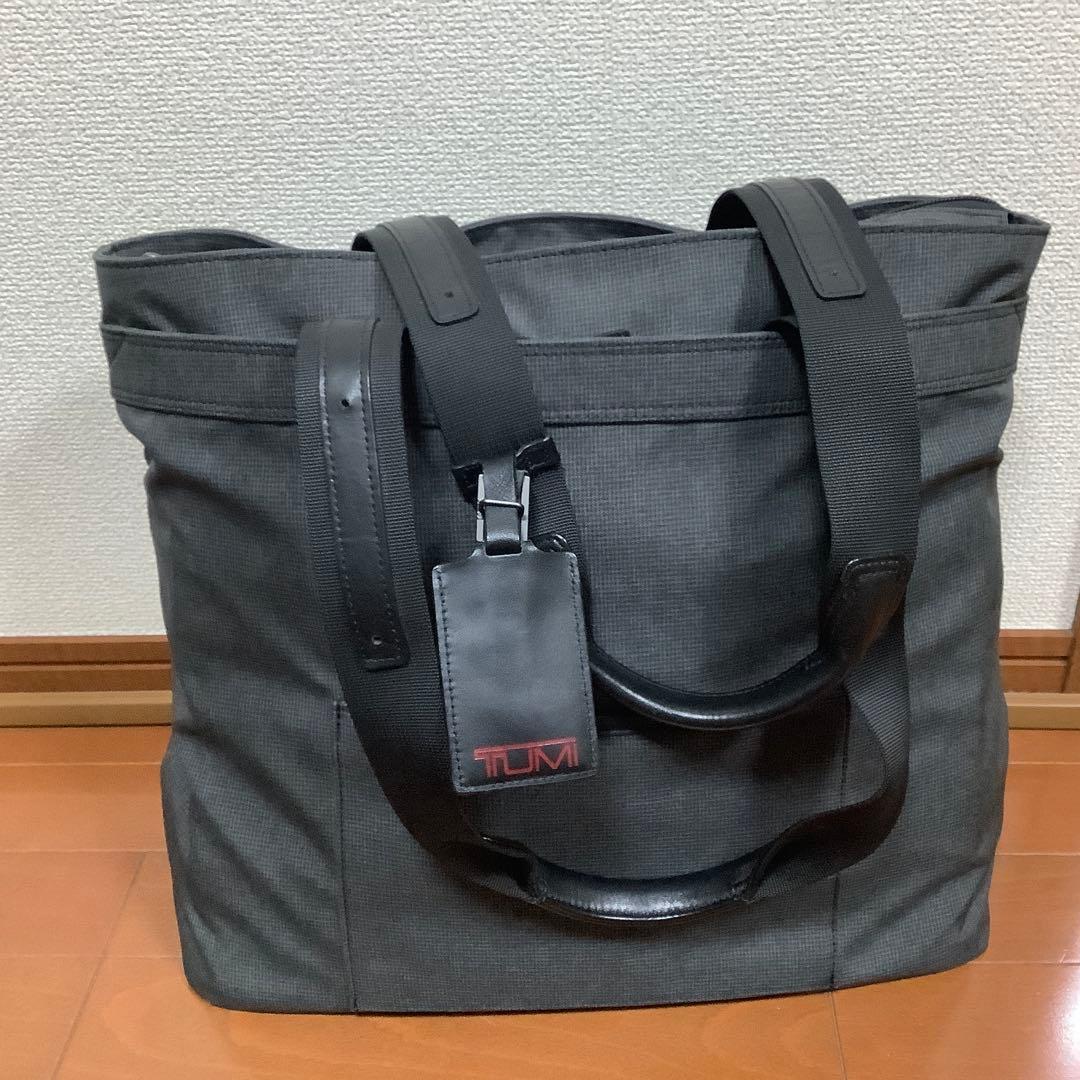 TUMI ビジネスバッグ グレー トート