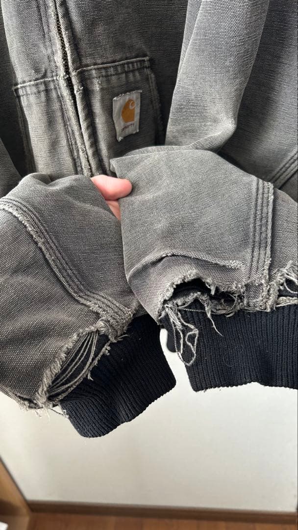 Carhartt アクティブジャケット　グレー