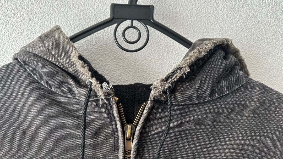 Carhartt アクティブジャケット　グレー