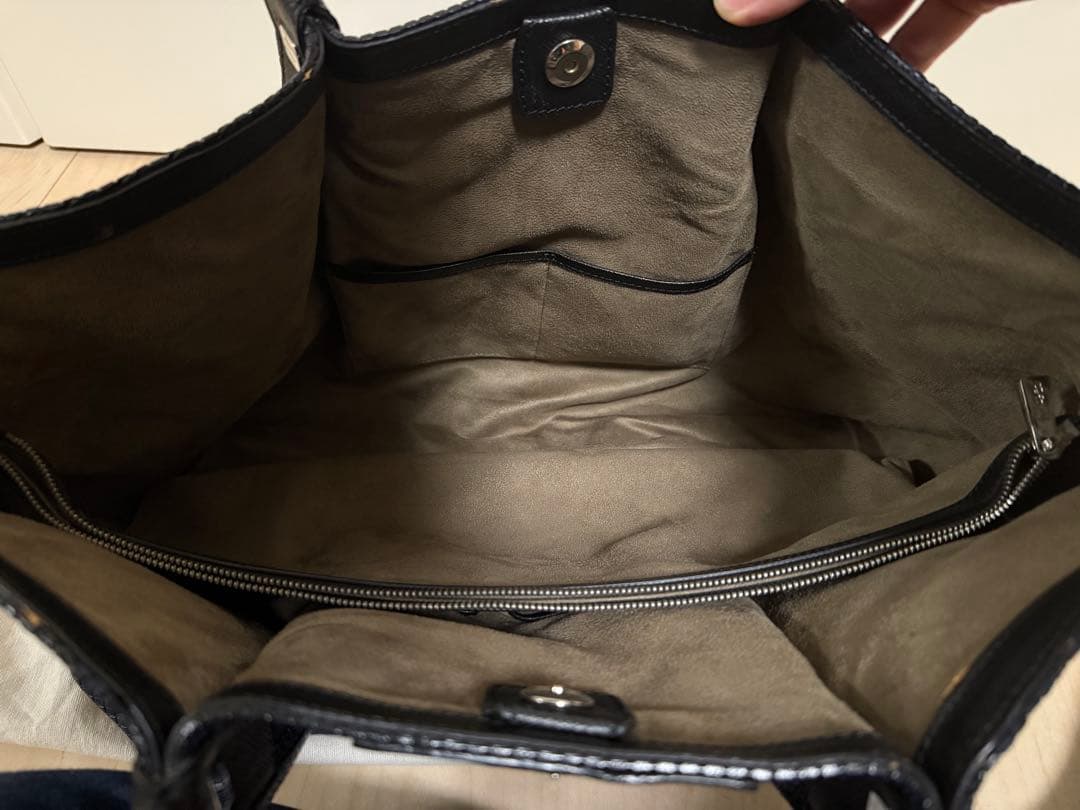 SERAPIAN ネイビー レザートートバッグ