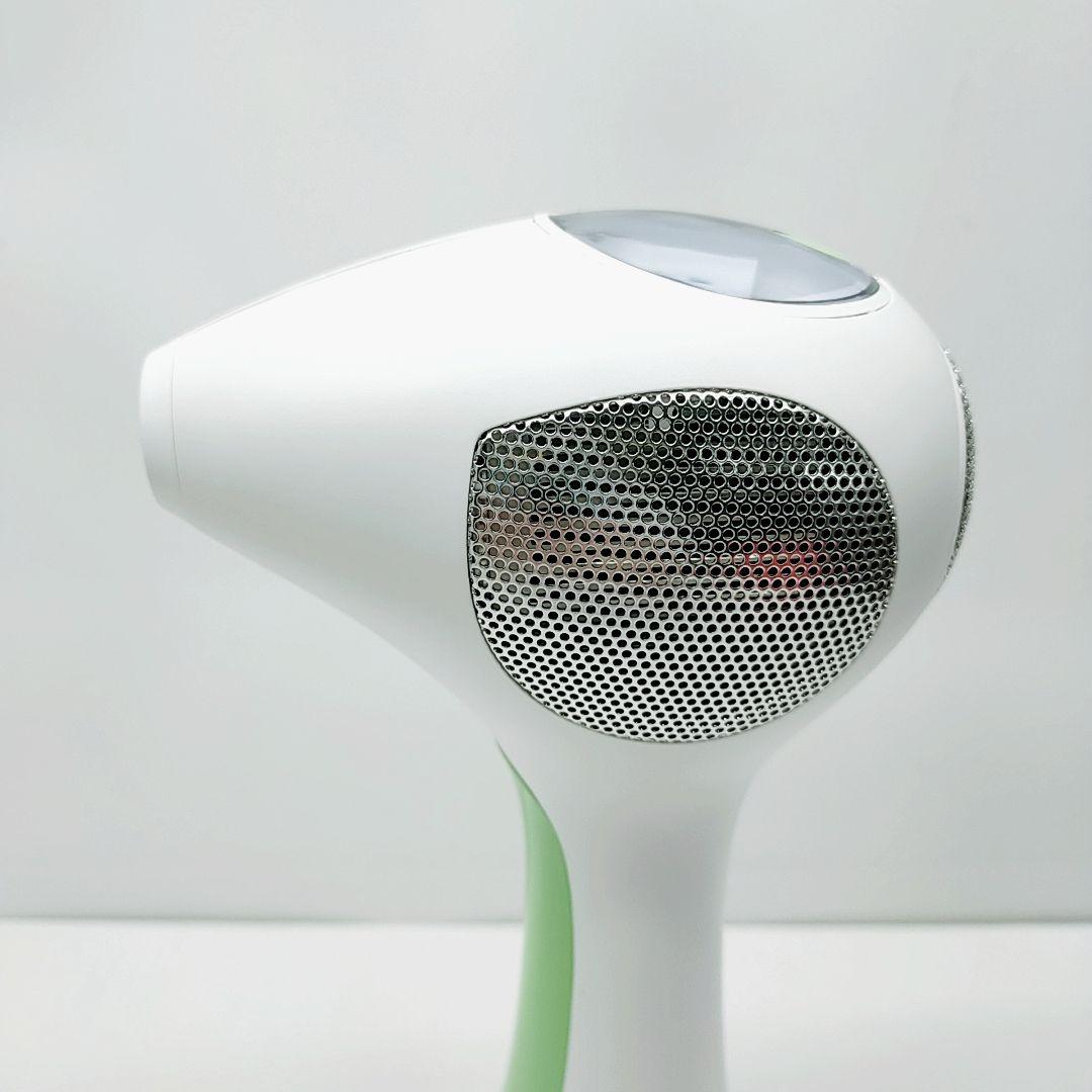 最新モデル✨️付属品完備 トリア パーソナルレーザー 4X Tria 脱毛器