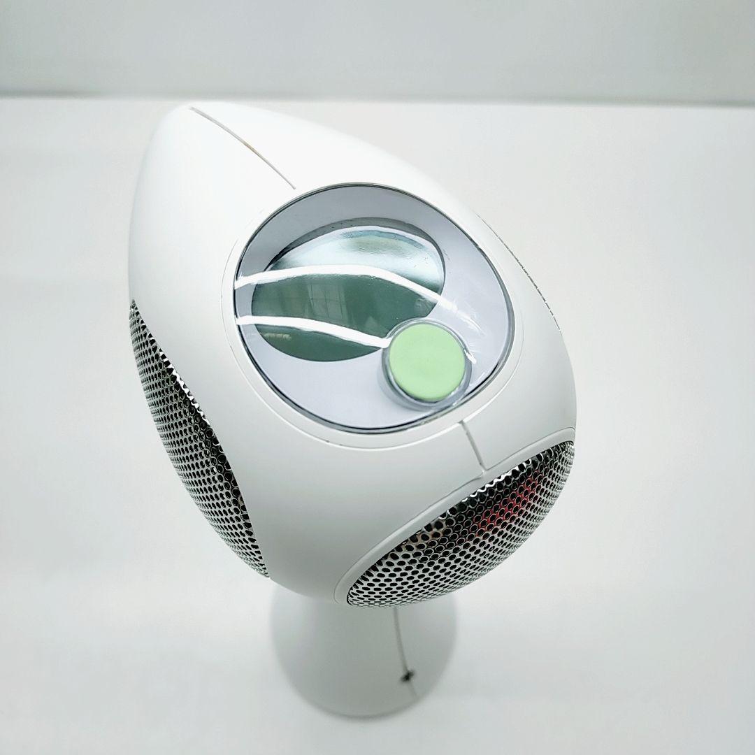 最新モデル✨️付属品完備 トリア パーソナルレーザー 4X Tria 脱毛器