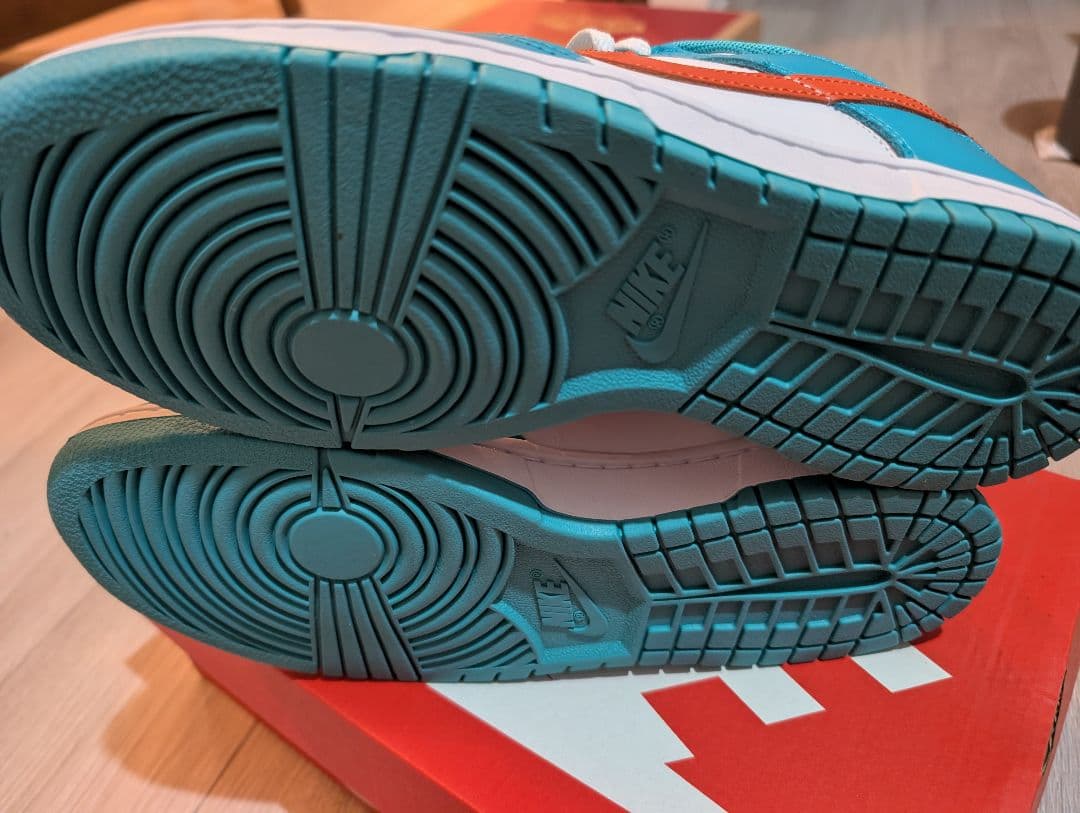 チ*王様 新品未使用Nike DUNK LOW RETRO　ダンクローレトロ　2