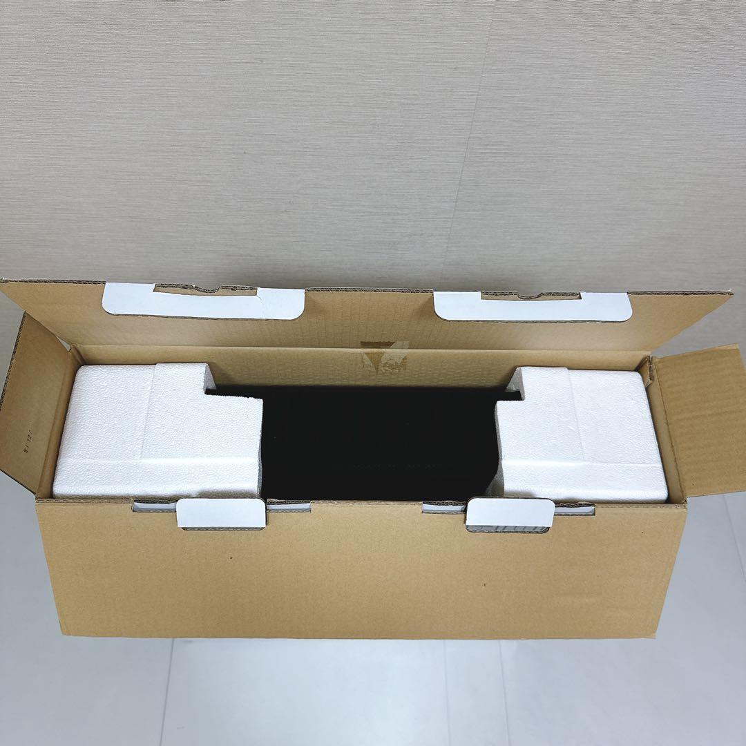 未使用　シロカ 遠赤軽量ヒーター かるポカ CST-M331(W)ホワイト