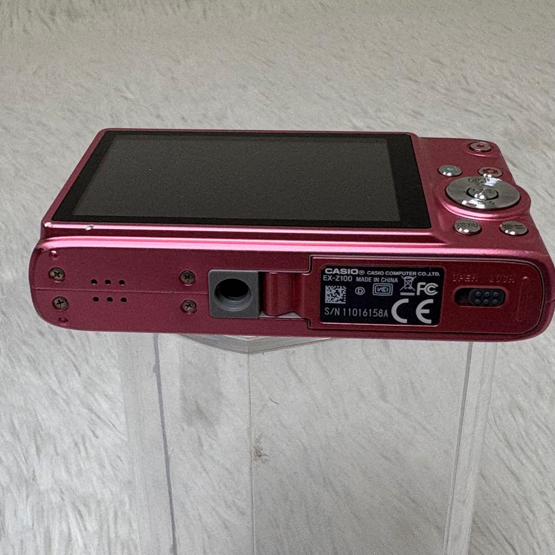 CASIO カメラ　EX-Z100 バッテリー　充電器　ピンク コンデジ　動作品