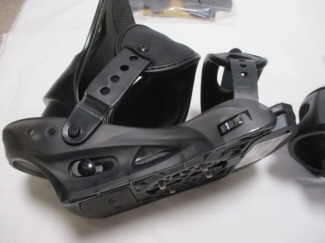 M250822G100★Burton FS ブラック ビンディング　サイズS