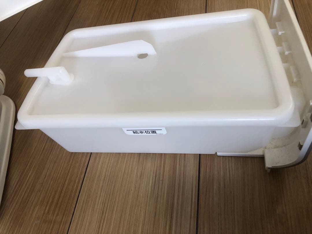 【美品】HITACHI 空気清浄機 EP-NVG90 自動掃除 加湿機能付き