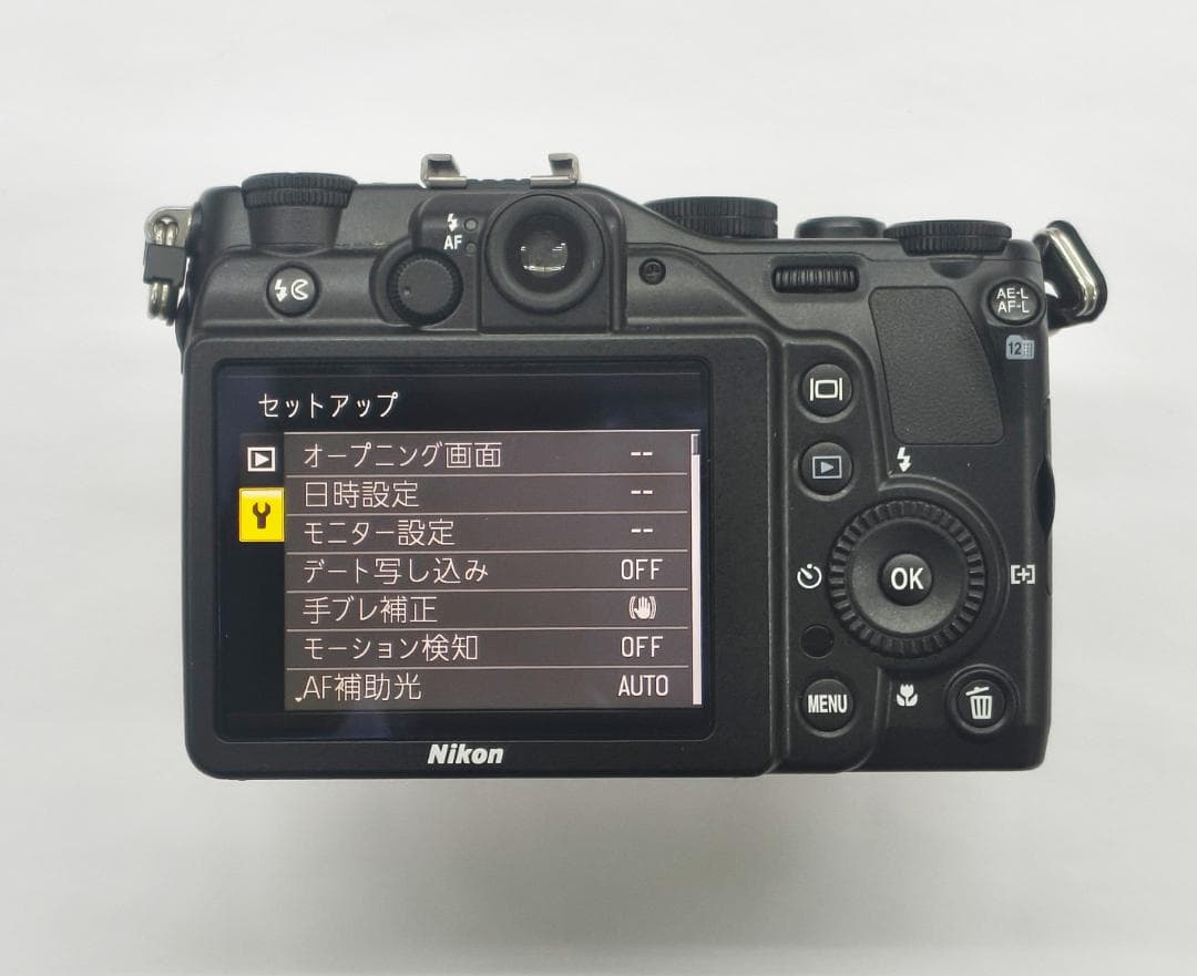【中古品】 ニコン COOLPIX P7000 美品