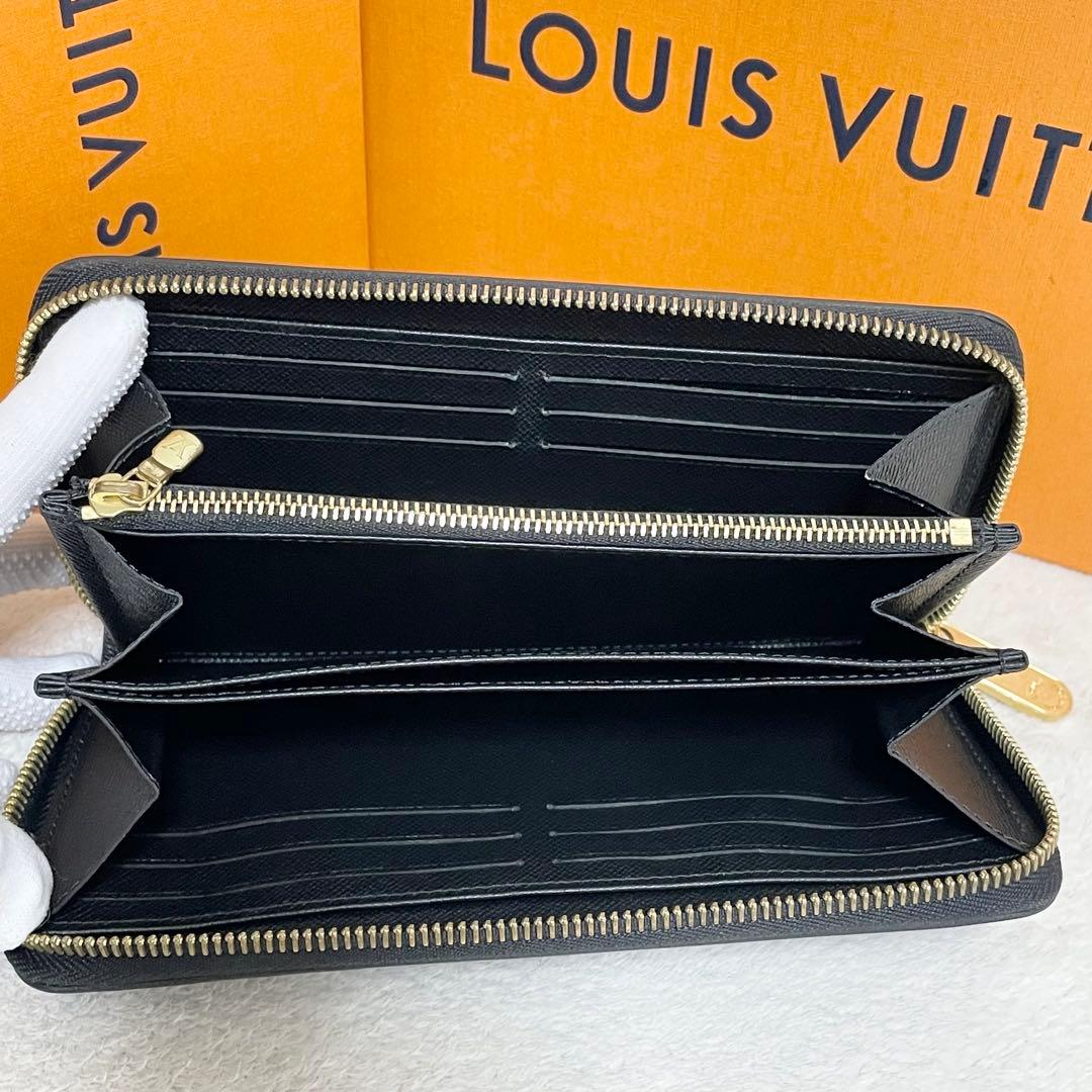 【新型】　ルイヴィトン　エピ　長財布　ジッピーウォレット　ラウンドファスナー