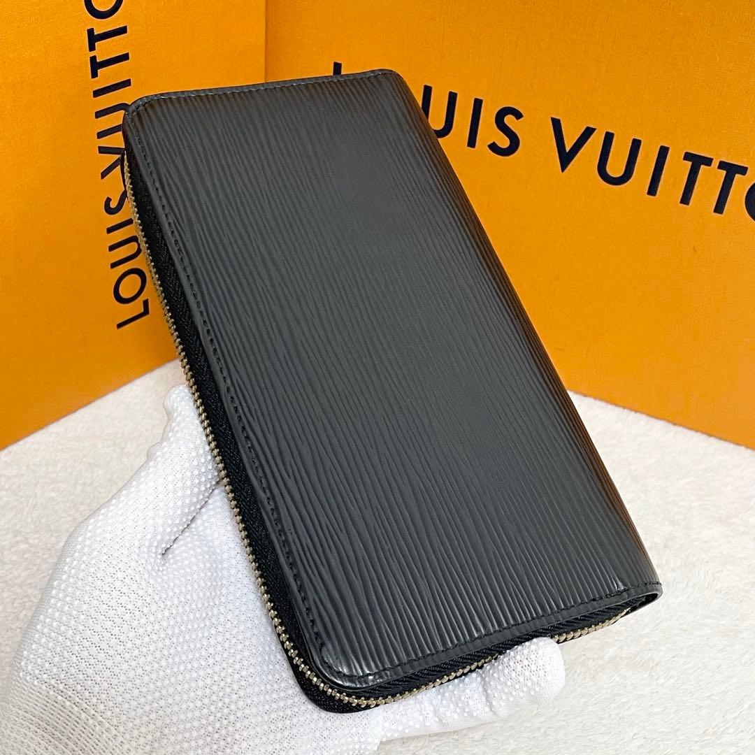 【新型】　ルイヴィトン　エピ　長財布　ジッピーウォレット　ラウンドファスナー