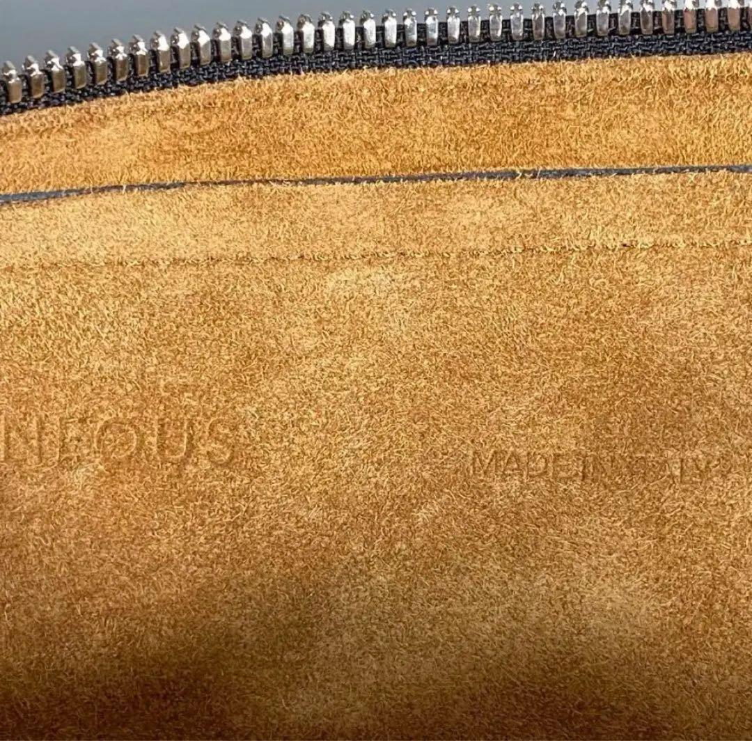 ⬜︎新品タグ付き未使用品 ⬜︎NEOUS ネオアス レザーバッグ ハンドバッグ