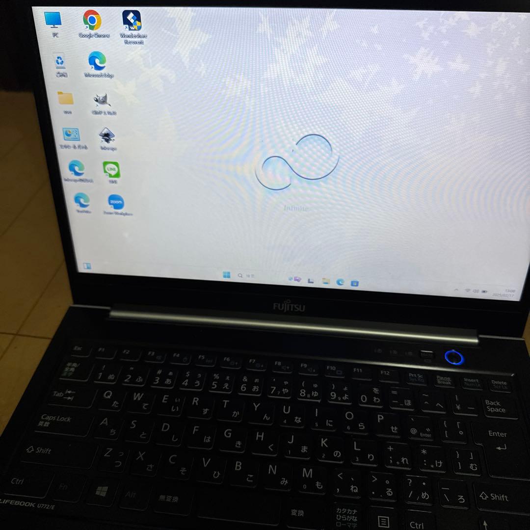 新型Windows11 ノートパソコン　オフィス付薄型高機能