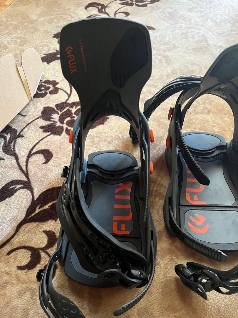 FLUX スノーボード ビンディング グレー/ブラック