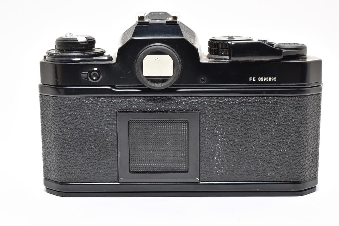 ★良品★ NIKON FE ニコン ボディ SS502 #1084