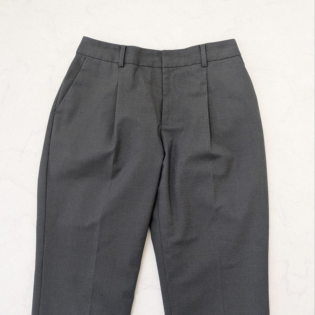 【美品 40】グリーンレーベルリラクシング カチリラ ノーカラー パンツ スーツ