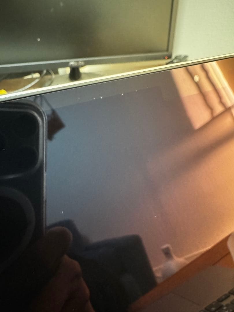 MacBook本体 Apple MacBook Air (M2, 8GB, 256GB)