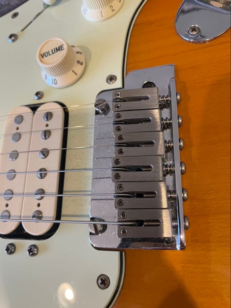 ギター Fender Deluxe Stratocaster HSS