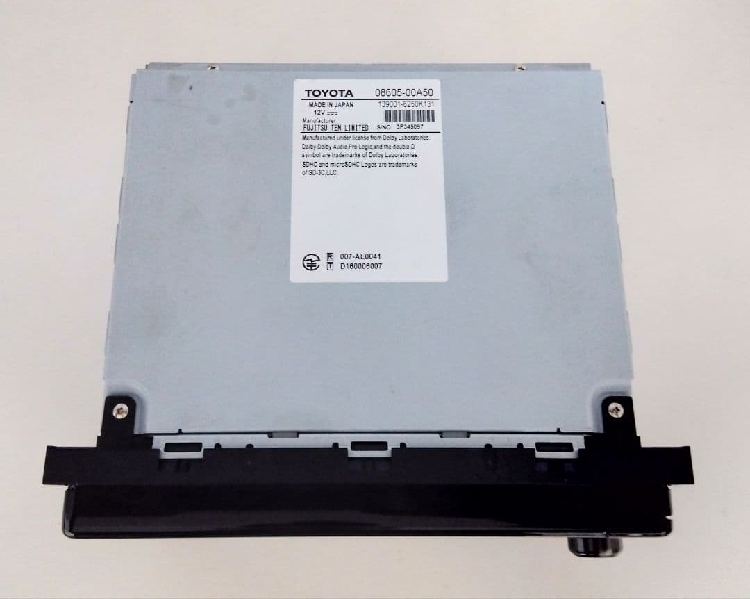 トヨタ純正　SDナビ　NSZT-W66T　高精細液晶　アンテナ　テレビキット