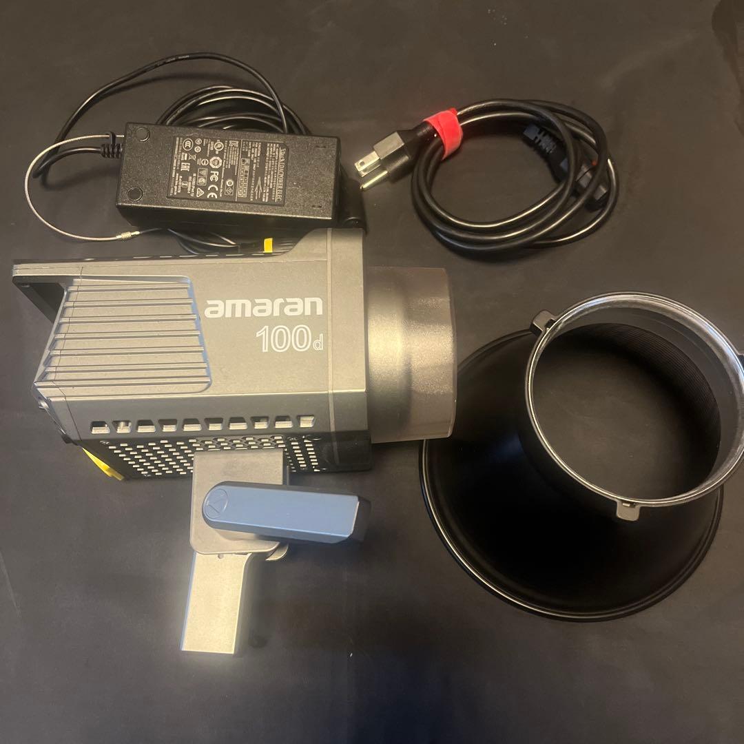Amaran 100d 撮影ライト