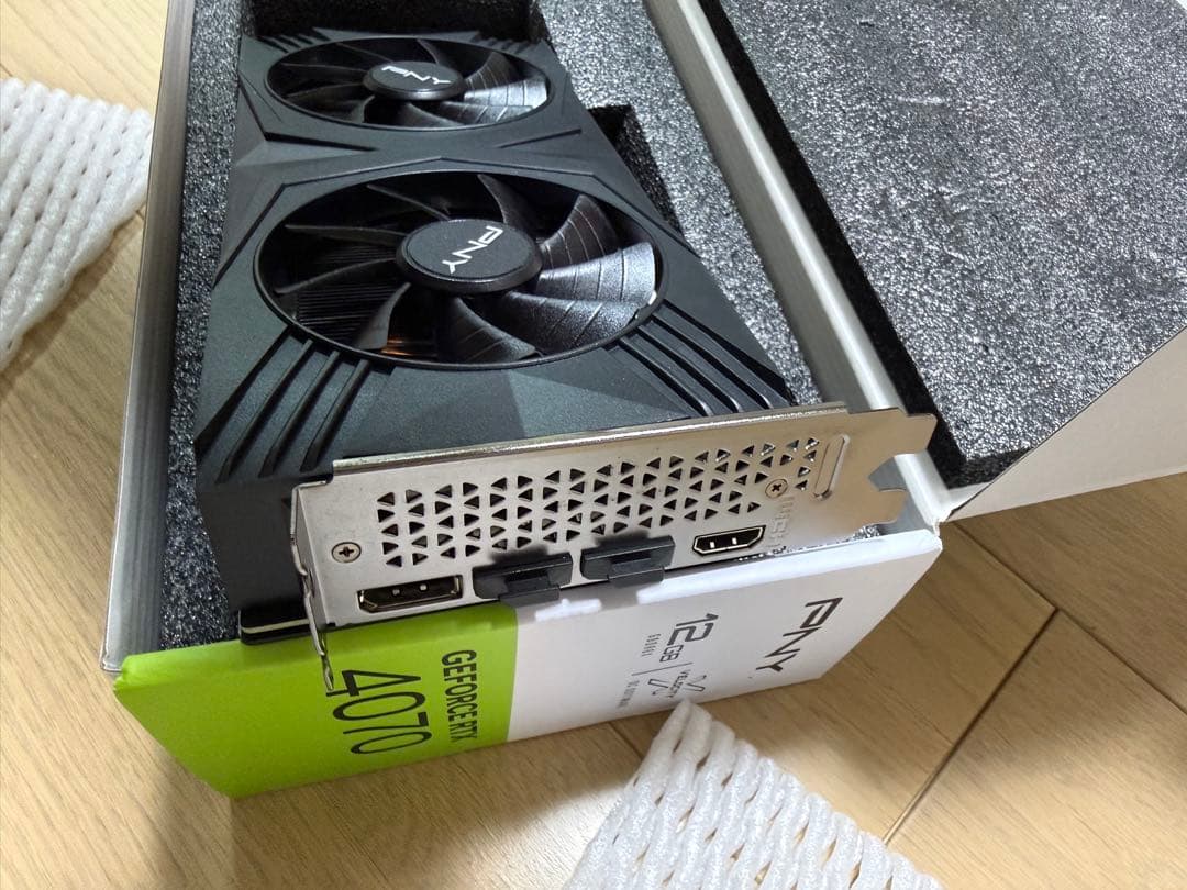 グラフィックボード・グラボ・ビデオカード PNY GeForce RTX 4070 12GB