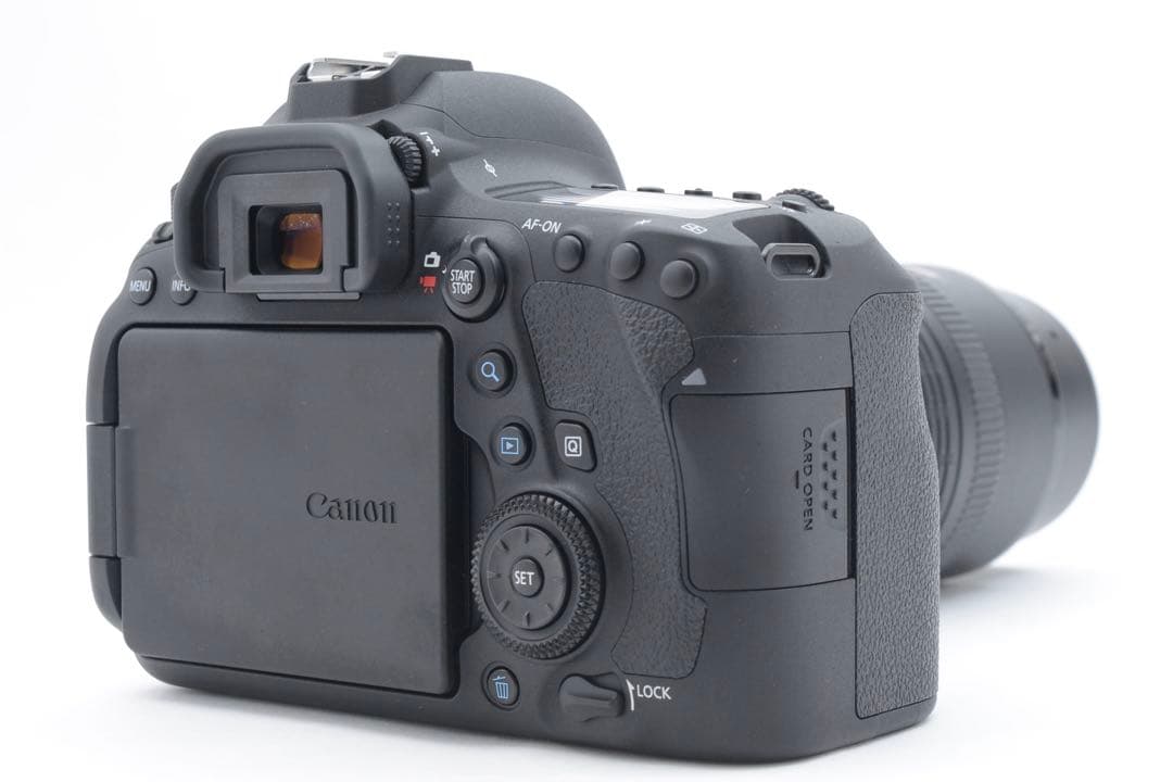 デジタル一眼レフカメラCanon EOS 6D Mark II望遠レンズセット
