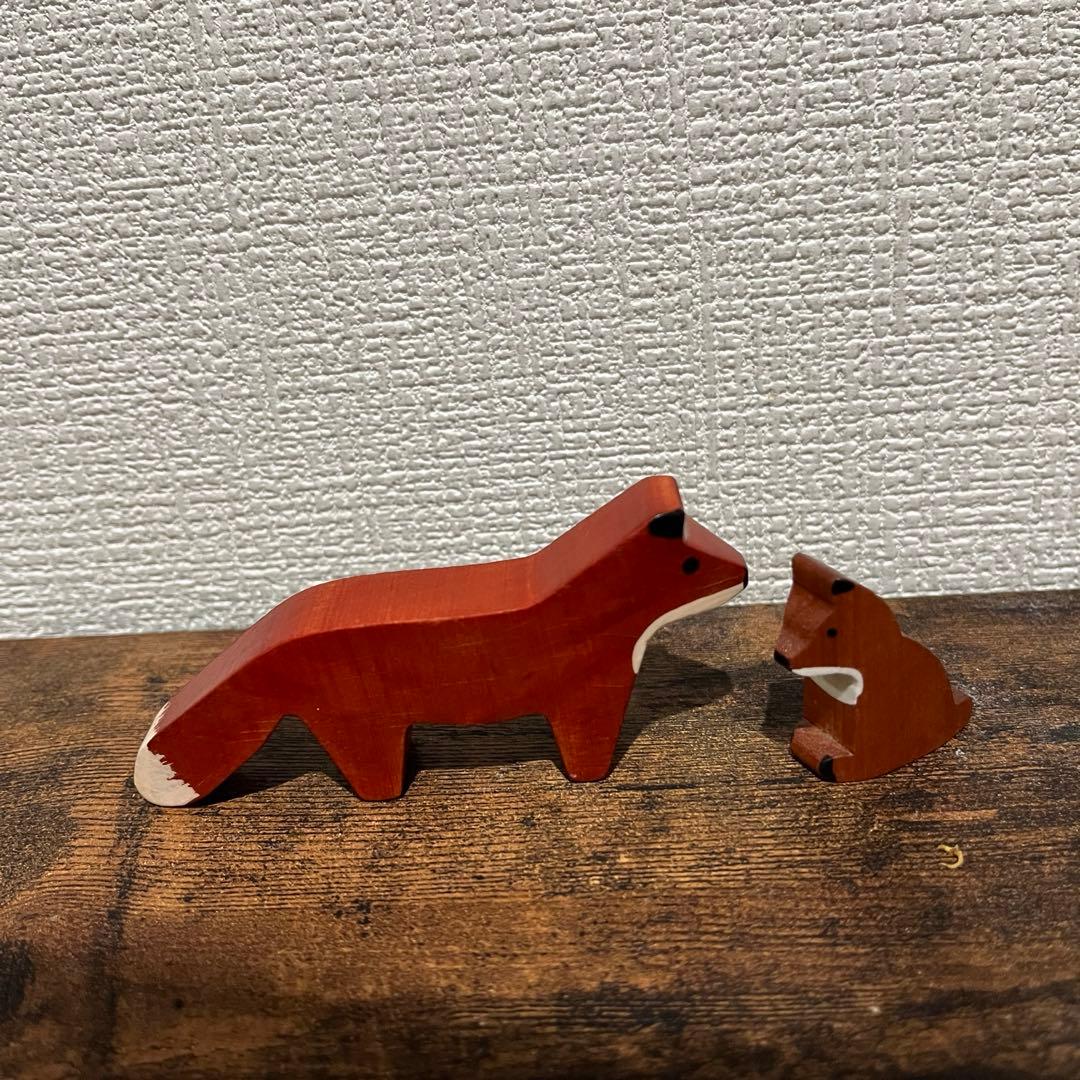 tomomi 　スピールフォーム　キツネの親子　シロクマの家族