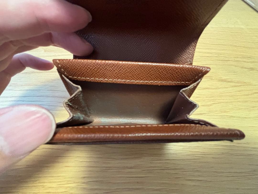 ルイヴィトン　カード　　小銭　フランス